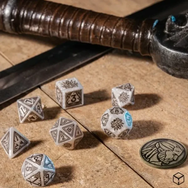 Q Workshop The Witcher Dice Set - Geralt - The White Wolf Fashion