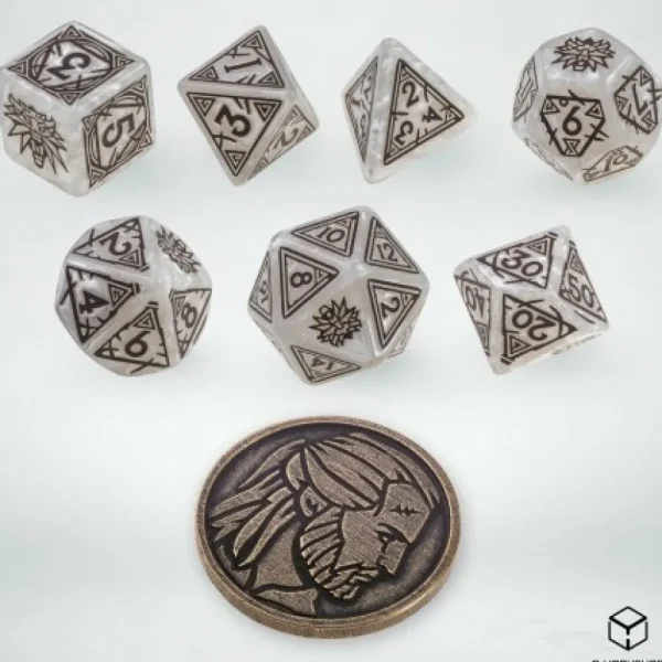 Q Workshop The Witcher Dice Set - Geralt - The White Wolf Fashion